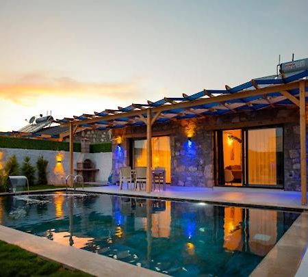 Villa Ege & Villa Yigit & Villa Yagiz - Happy Villalari フェティエ エクステリア 写真
