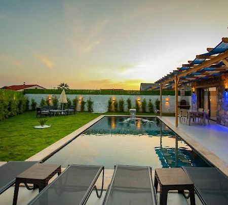 Villa Ege & Villa Yigit & Villa Yagiz - Happy Villalari フェティエ エクステリア 写真