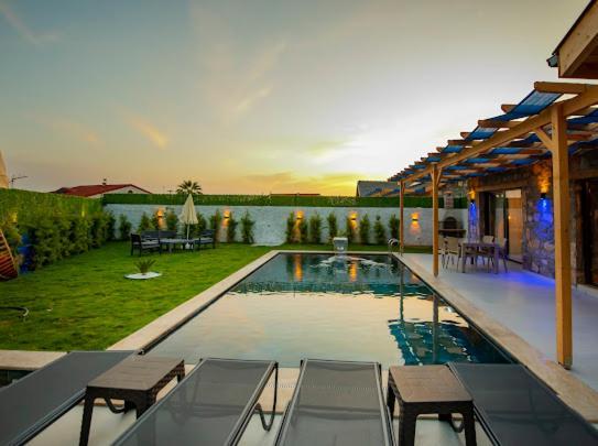 Villa Ege & Villa Yigit & Villa Yagiz - Happy Villalari フェティエ エクステリア 写真
