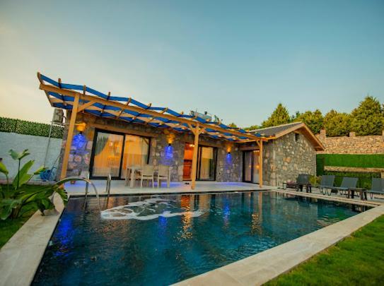 Villa Ege & Villa Yigit & Villa Yagiz - Happy Villalari フェティエ エクステリア 写真